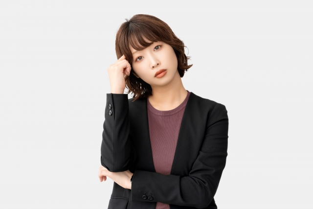 不安の女性
