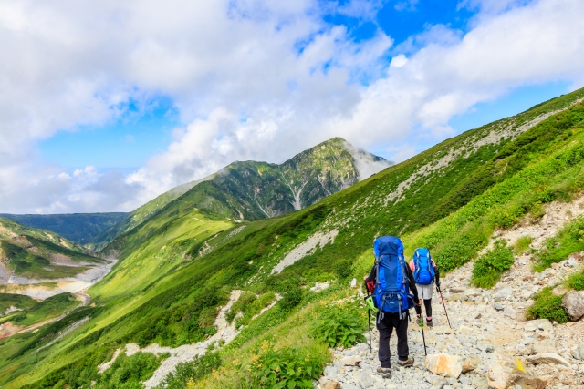 登山